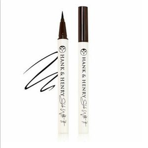 Hank & Henry Blickity Black Eyeliner